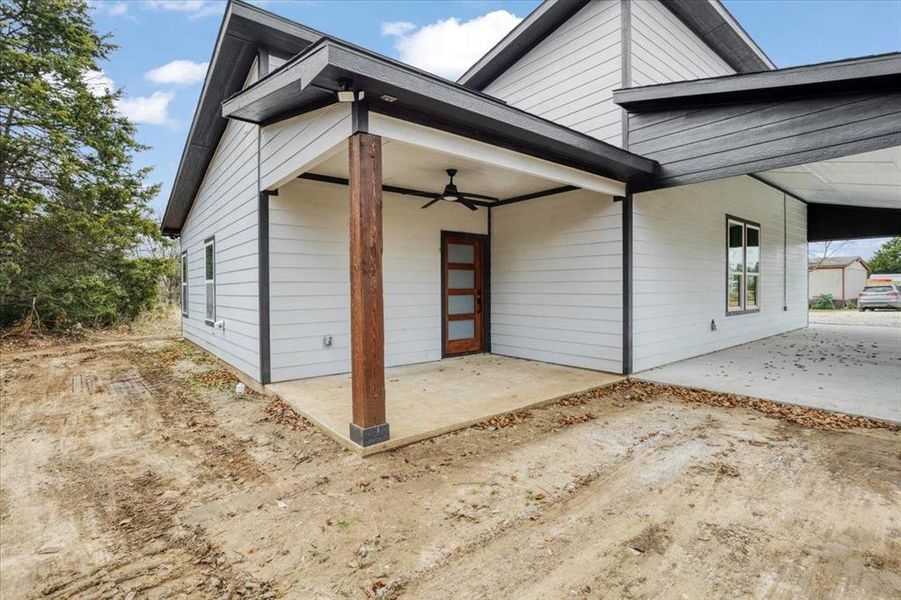 Exterior details and patio area of a home in , Gordonville (Image 25). Exterior details and patio area of a home in , Gordonville (Image 25).