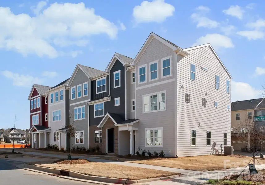 5 New Construction Move In Ready Townhomes