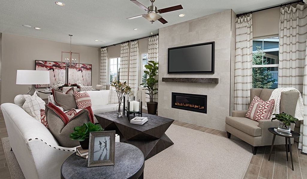 RidgeAtSouthshore-DEN-Powell Family Room