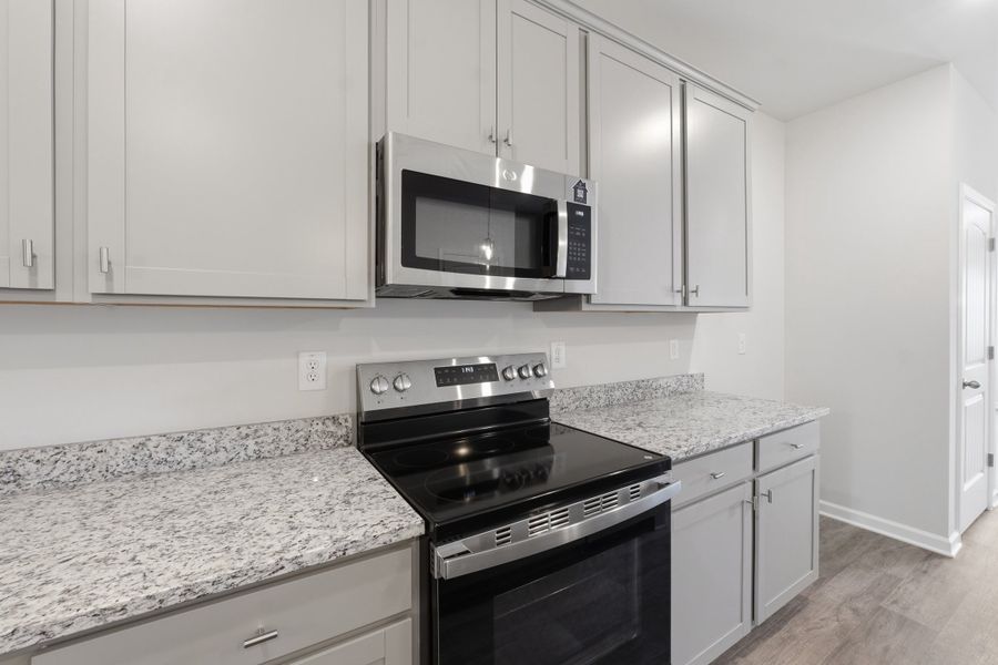 3br New Home in Palmetto, GA.  - Slide 13