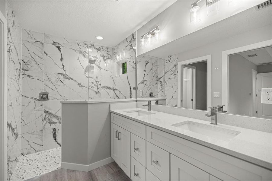 Furnished interior view inside a new home in , Ocala (Image 9).