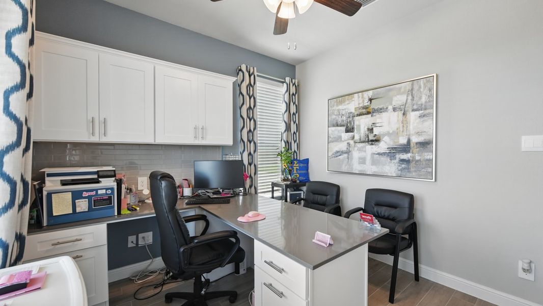 Furnished interior view inside a new home in Rock Creek West, Fort Worth (Image 26).