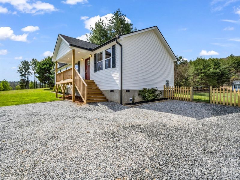 Exterior details and patio area of a home in , Hendersonville (Image 23). Exterior details and patio area of a home in , Hendersonville (Image 23).