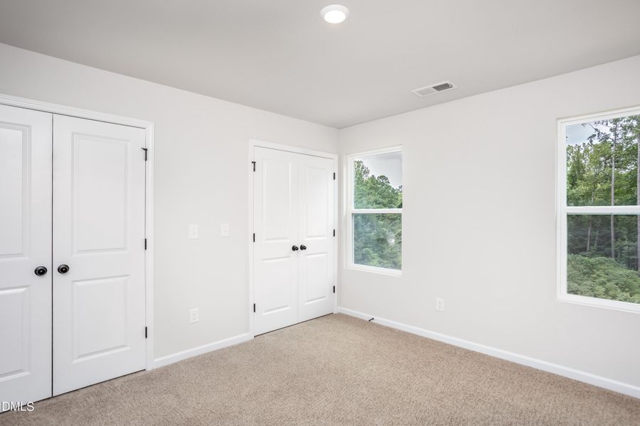 Lot 46011 Lot 46011