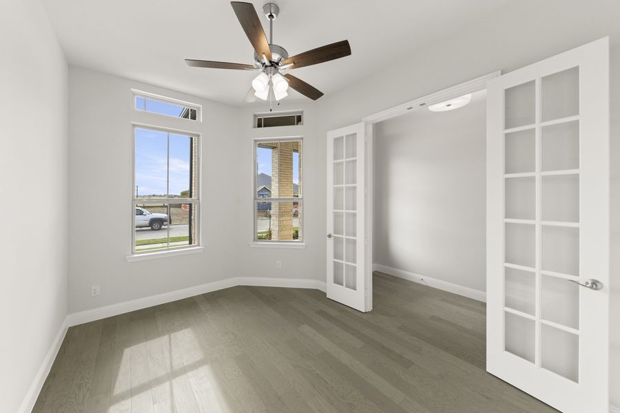Spacious, unfurnished interior of a new home in Brookshire at Legacy Hills, Celina (Image 15).