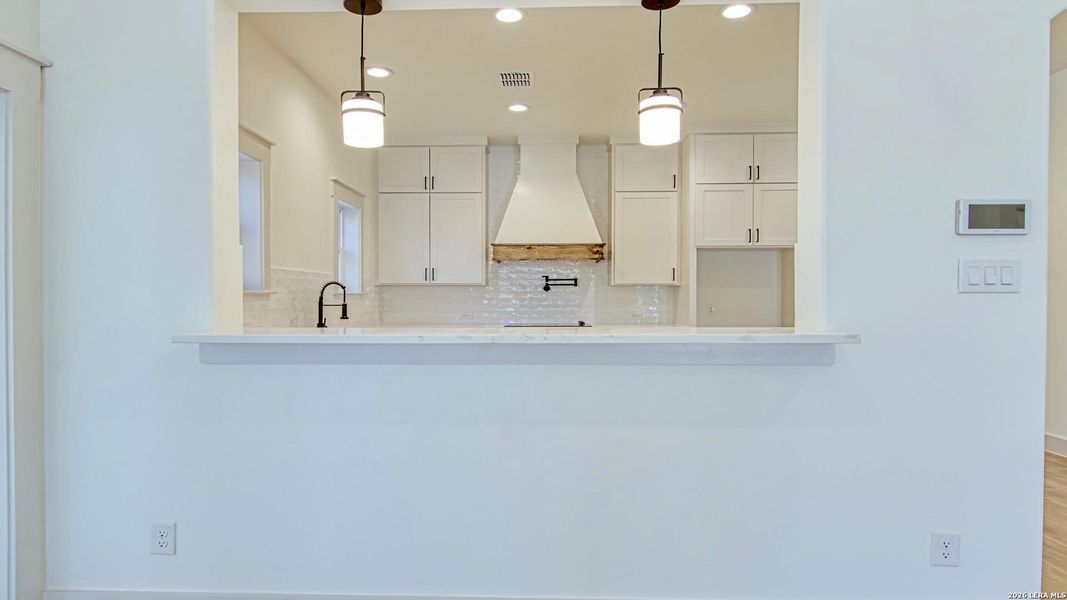 Image 36 of a home in .