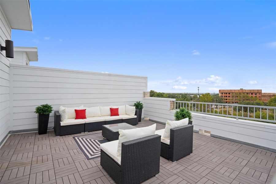 Huge rooftop deck, perfect for entertaining!