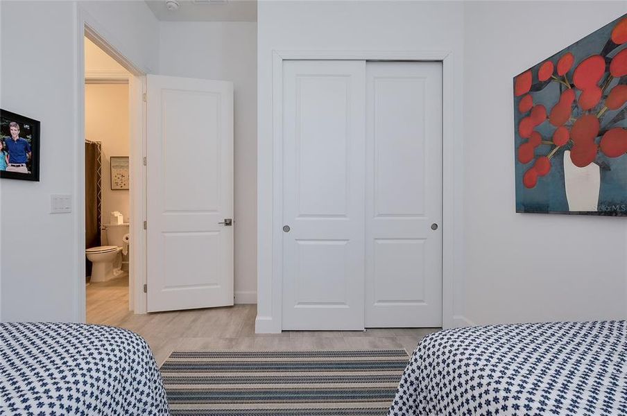 Furnished interior view inside a new home in , Englewood (Image 75).