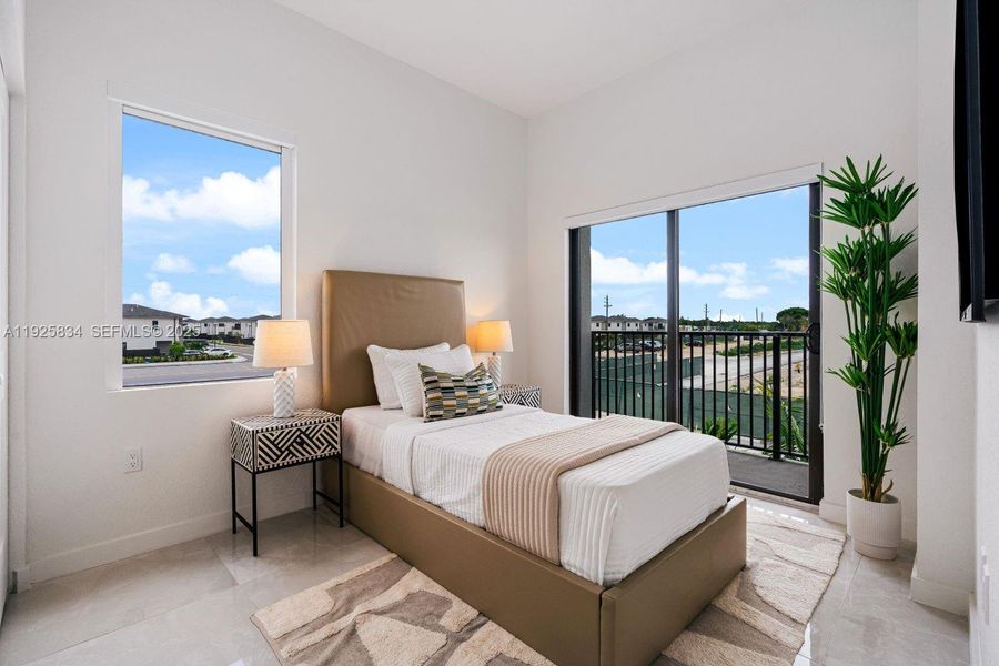Furnished interior view inside a new home in On Centro, Florida City (Image 10).