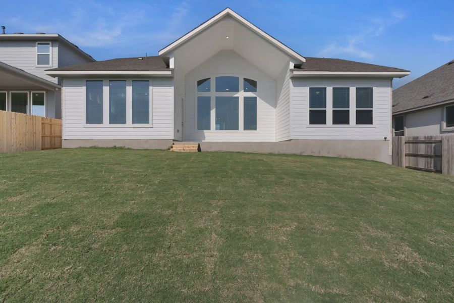 Exterior details and patio area of a home in Berry Creek Highlands, Georgetown (Image 3).