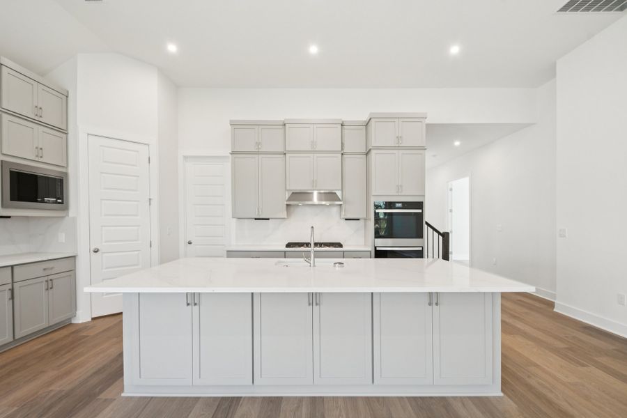 Furnished interior view inside a new home in Persimmon, Buda (Image 6).