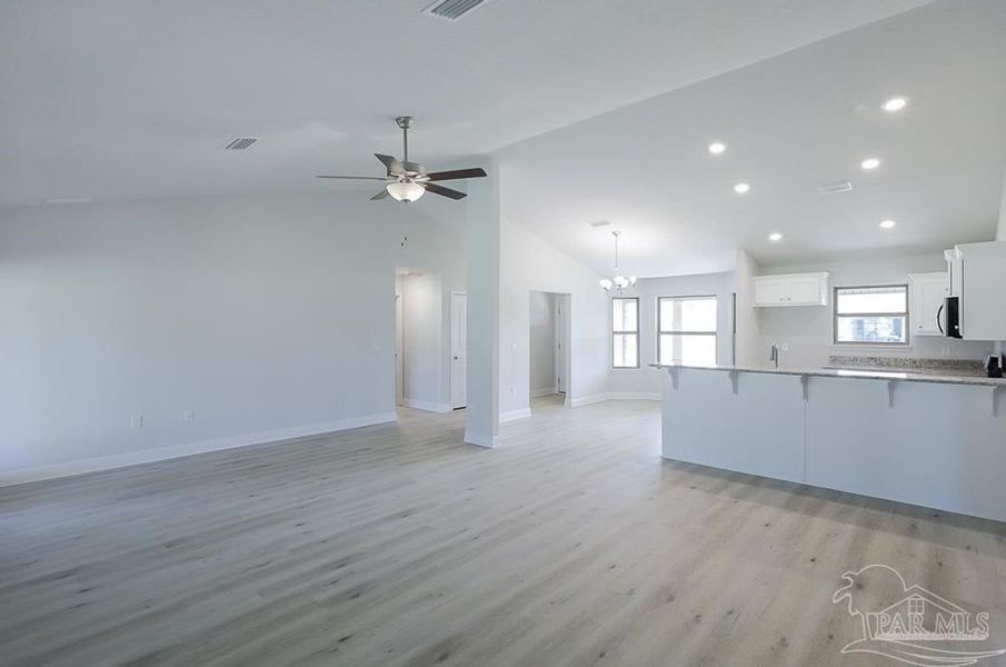 Spacious, unfurnished interior of a new home in Brookwood, Crestview (Image 13).