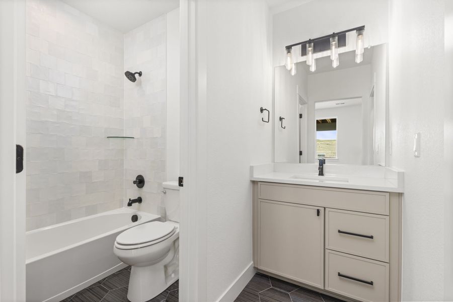 1727 Abundance - Full Bathroom