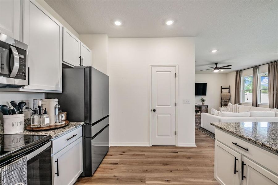 Furnished interior view inside a new home in , Zephyrhills (Image 32).