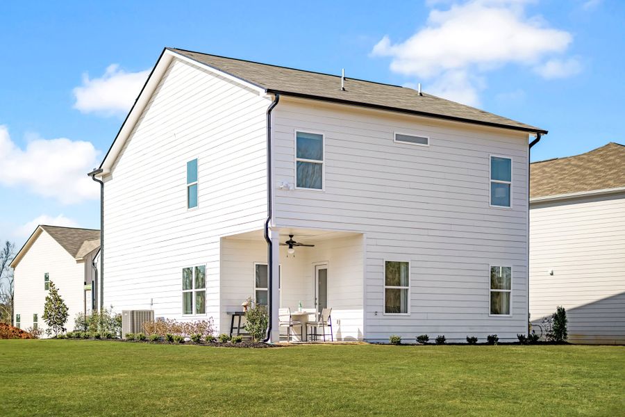 Exterior details and patio area of a home in Chestnut Creek Crossing, Collegedale (Image 3).