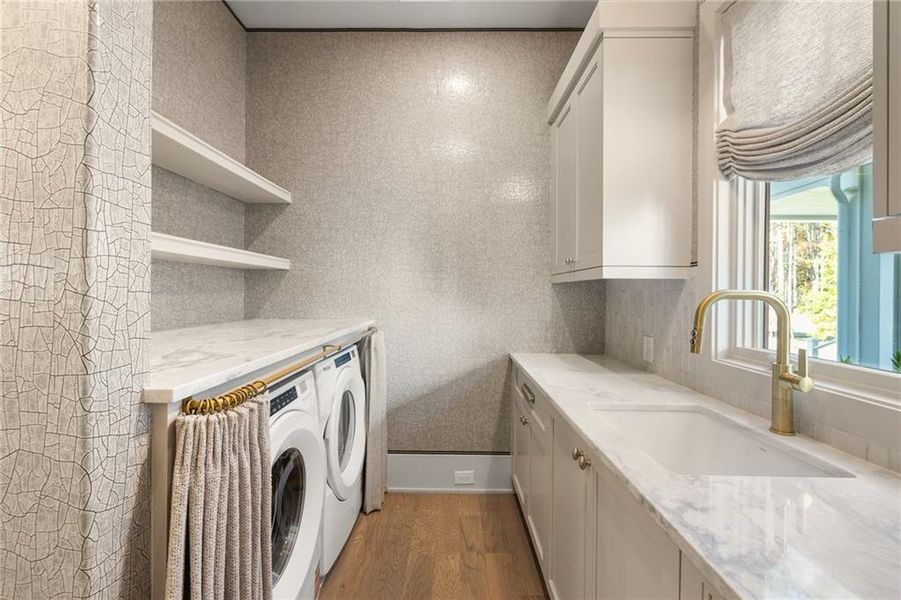 Furnished interior view inside a new home in , Chattahoochee Hills (Image 36). Furnished interior view inside a new home in , Chattahoochee Hills (Image 36).