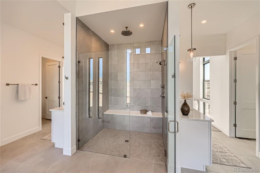 Image 27 of a home in .