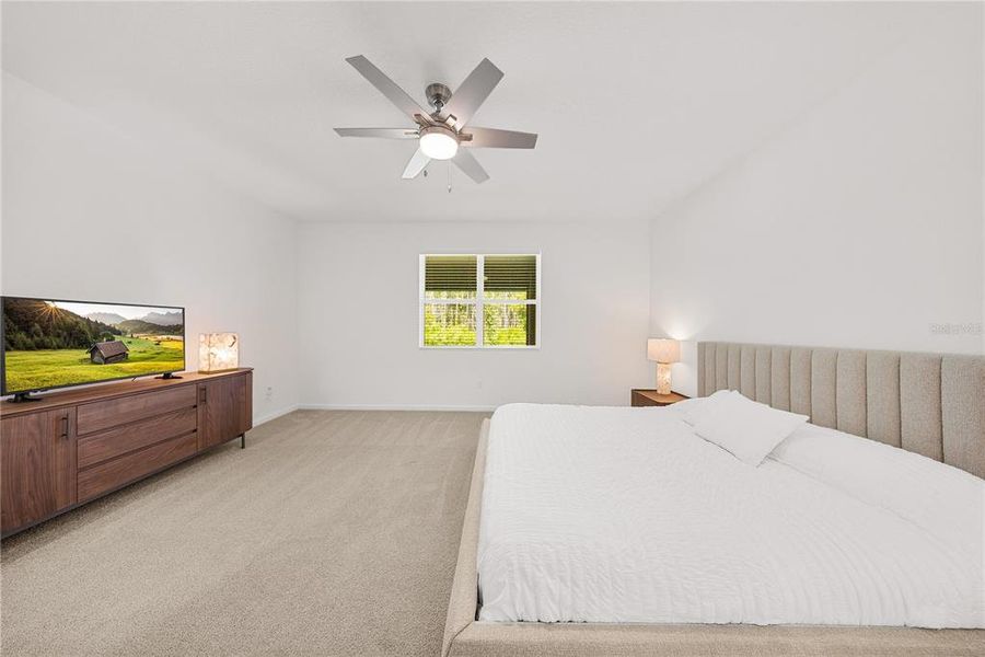 Furnished interior view inside a new home in Meridian Parks, Orlando (Image 30). Furnished interior view inside a new home in Meridian Parks, Orlando (Image 30).
