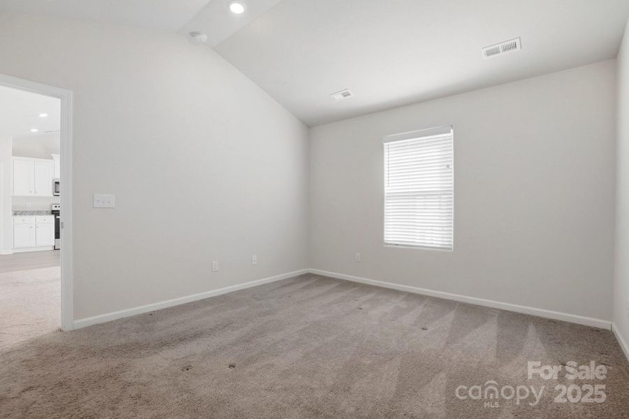 Spacious, unfurnished interior of a new home in Knights Bridge, Richburg (Image 15).