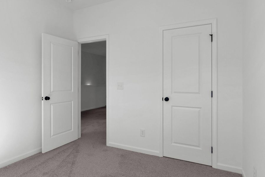 Spacious, unfurnished interior of a new home in Sweetbriar Place, Lebanon (Image 19). Spacious, unfurnished interior of a new home in Sweetbriar Place, Lebanon (Image 19).