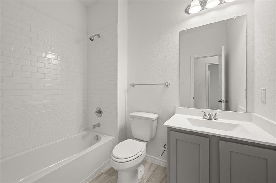 1904 Seminole bathroom1