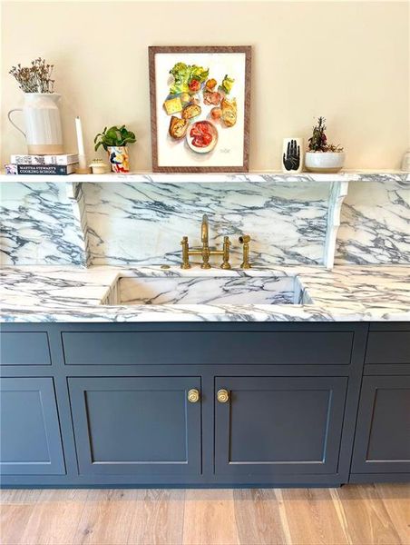 Close-up of interior finishes inside a home in , Atlanta (Image 20). Close-up of interior finishes inside a home in , Atlanta (Image 20).