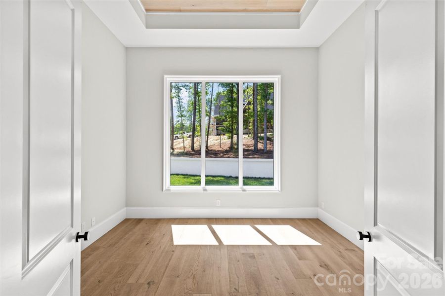 Spacious, unfurnished interior of a new home in , Davidson (Image 28).