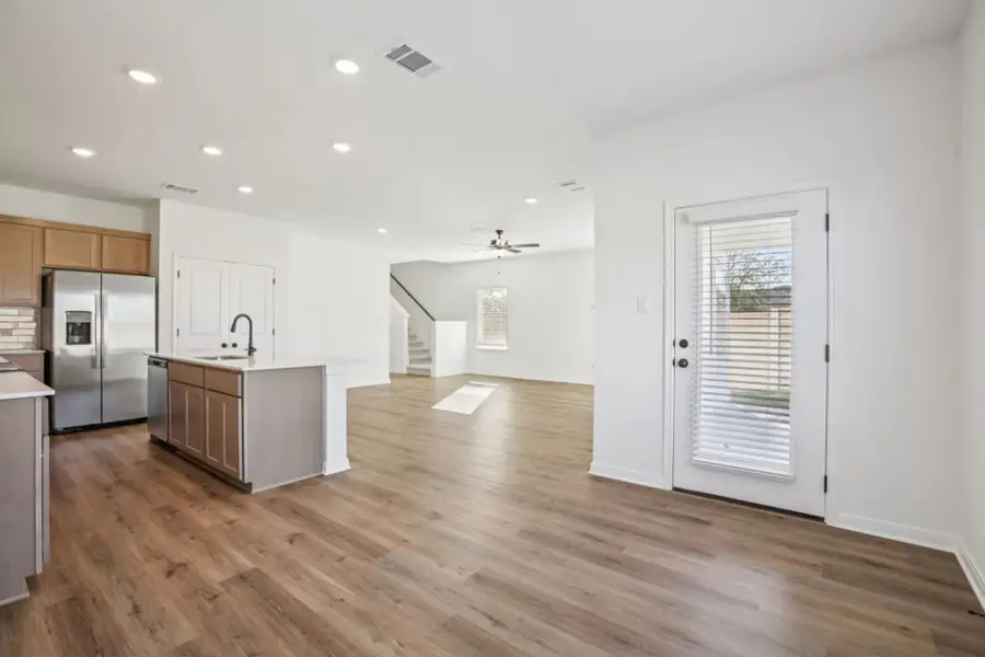 Spacious, unfurnished interior of a new home in Cool Water at Sonterra, Jarrell (Image 9). Spacious, unfurnished interior of a new home in Cool Water at Sonterra, Jarrell (Image 9).