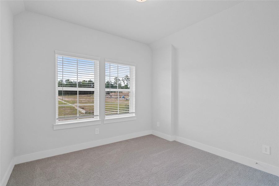 Spacious, unfurnished interior of a new home in Madeley Creek, Conroe (Image 32). Spacious, unfurnished interior of a new home in Madeley Creek, Conroe (Image 32).