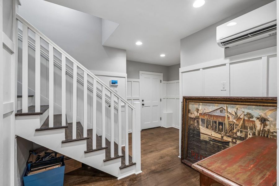 Spacious, unfurnished interior of a new home in , Mount Pleasant (Image 26).