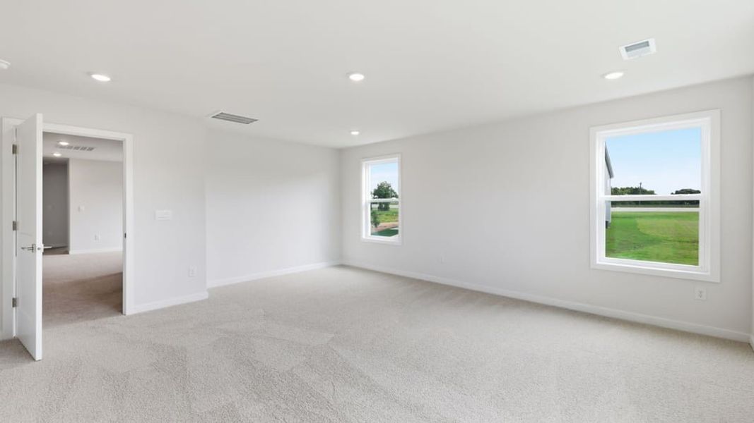 Spacious, unfurnished interior of a new home in Adams Glen, Greenville (Image 37). Spacious, unfurnished interior of a new home in Adams Glen, Greenville (Image 37).