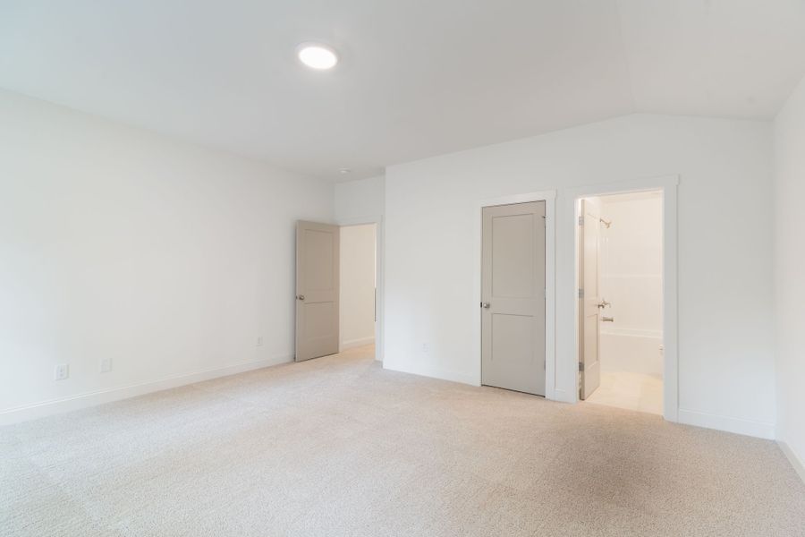 Spacious, unfurnished interior of a new home in Mill Race Road, Thomaston (Image 50). Spacious, unfurnished interior of a new home in Mill Race Road, Thomaston (Image 50).