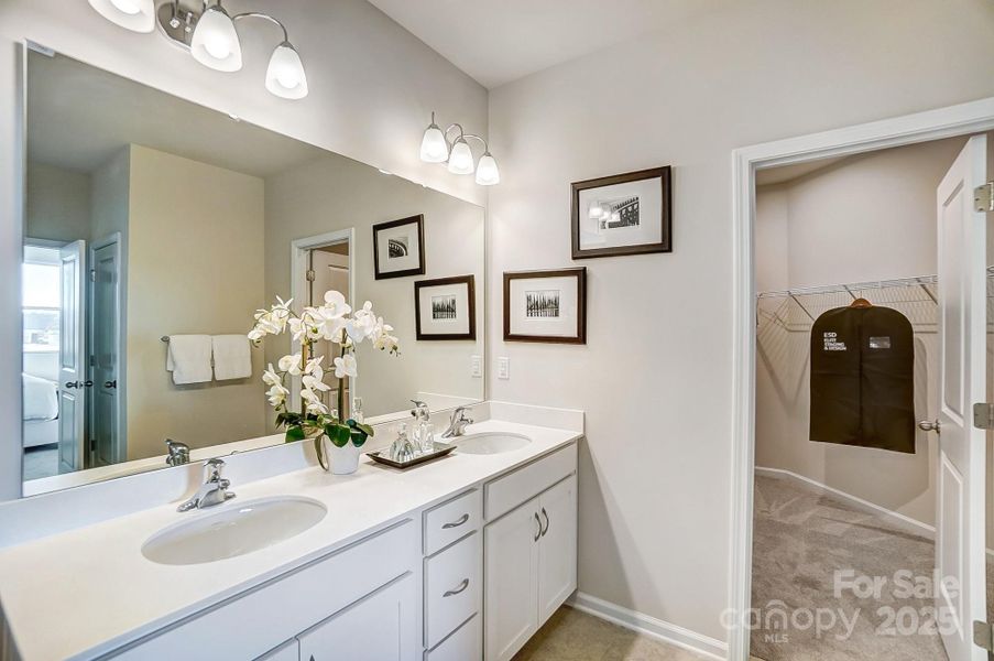 Representational only. Actual exterior elevation and interior finishes can vary. Representational only. Actual exterior elevation and interior finishes can vary.