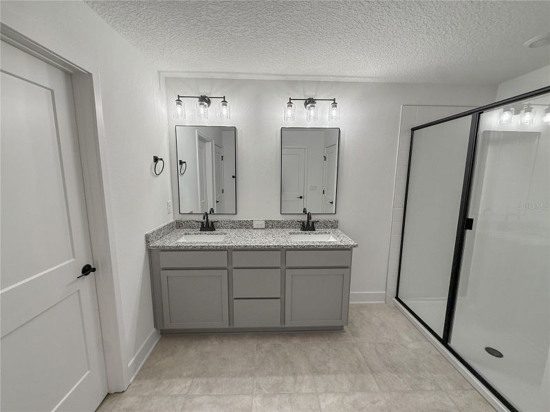 Furnished interior view inside a new home in Arbor Park, Leesburg (Image 8).