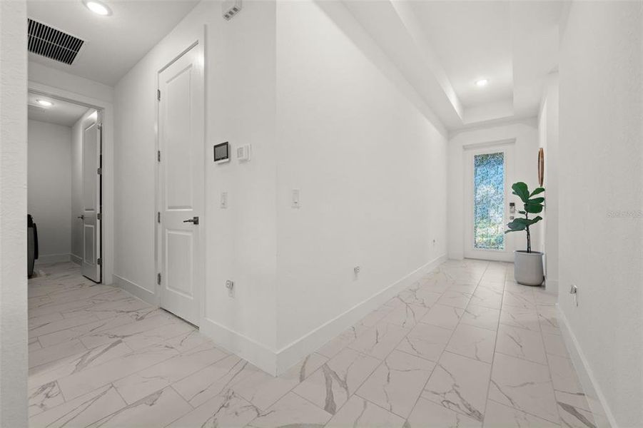 Spacious, unfurnished interior of a new home in , Punta Gorda (Image 34).