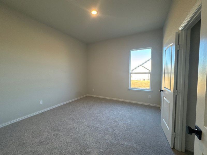 Spacious, unfurnished interior of a new home in Terra Escalante, Blue Ridge (Image 15).
