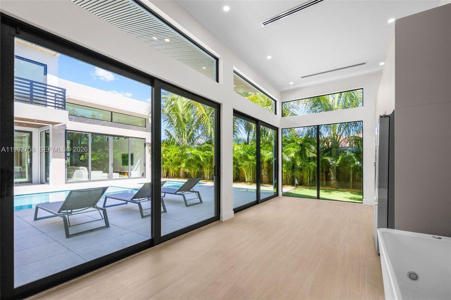 Exterior details and patio area of a home in , Miami (Image 53).