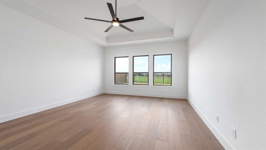 Spacious, unfurnished interior of a new home in The Tribute 60', The Colony (Image 16). Spacious, unfurnished interior of a new home in The Tribute 60', The Colony (Image 16).