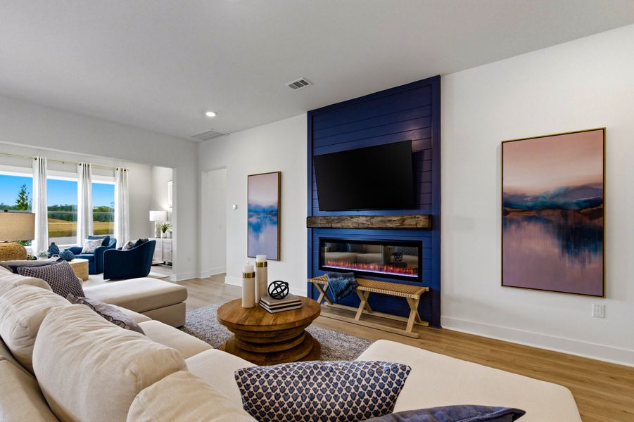 Representative furnished interior of a home built from the Sterling by Beazer Homes in Marshfield, Longs (Image 5).