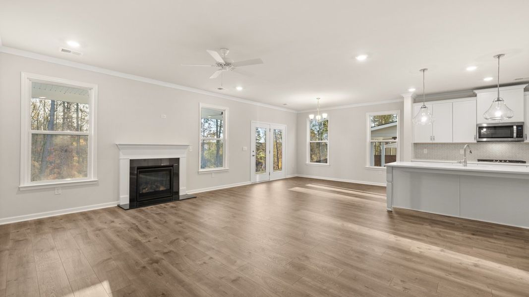 Spacious, unfurnished interior of a new home in Heritage Pointe, Senoia (Image 19).