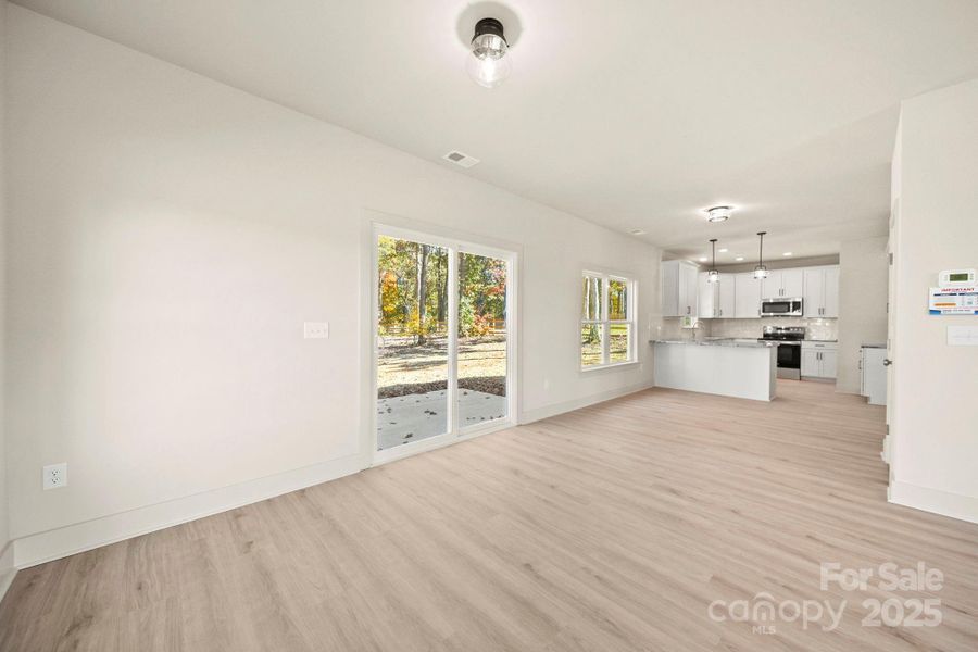 Spacious, unfurnished interior of a new home in , Monroe (Image 20).