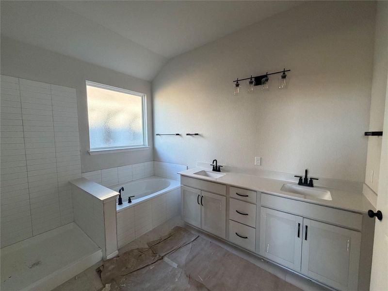 Image 25 of a home in Willow Springs.