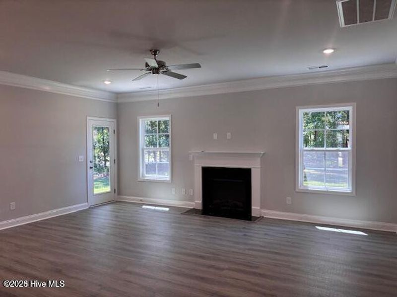 Spacious, unfurnished interior of a new home in Rutledge, Shallotte (Image 9). Spacious, unfurnished interior of a new home in Rutledge, Shallotte (Image 9).