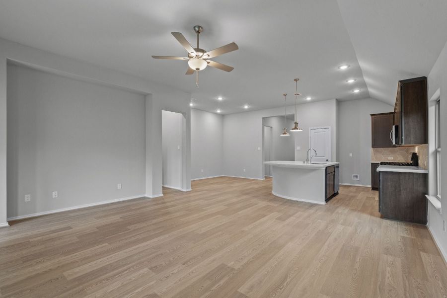 2,076sf New Home in Spring, TX.  - Slide 16