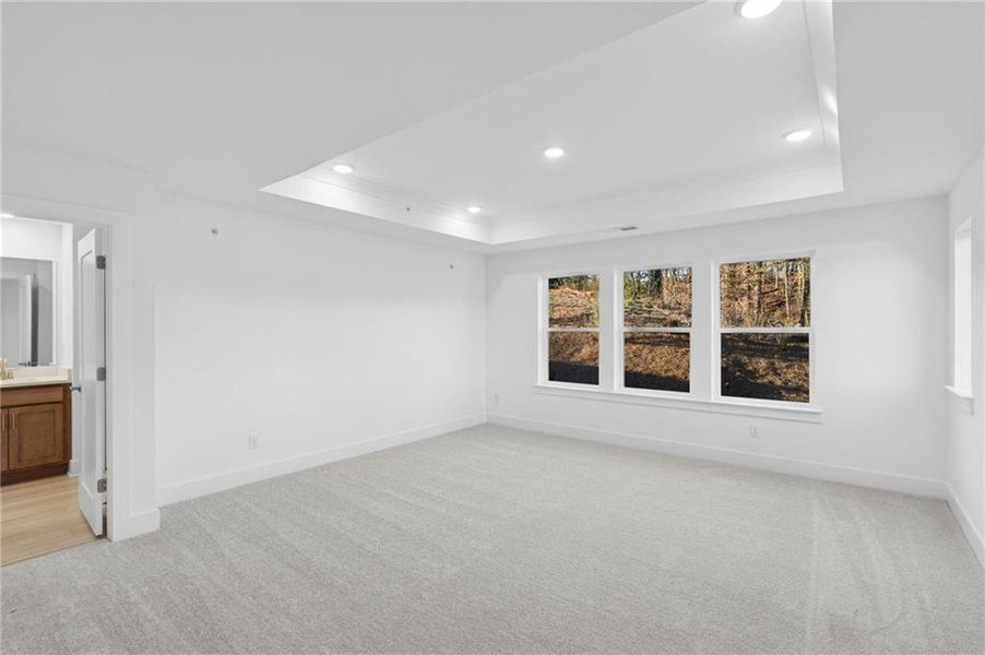 Spacious, unfurnished interior of a new home in Grandview Terrace, Canton (Image 9).