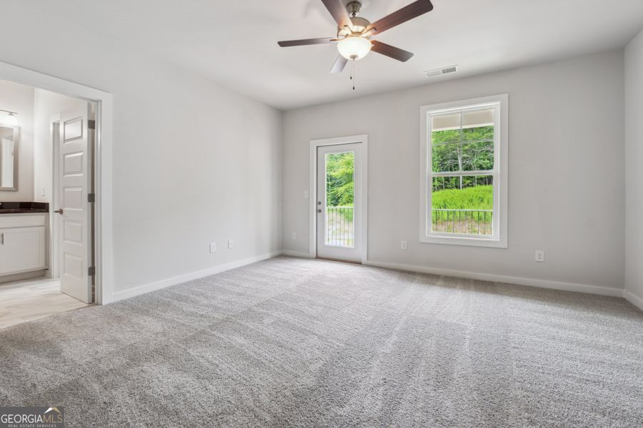 Spacious, unfurnished interior of a new home in The Park at Gainesville Township, Gainesville (Image 17).