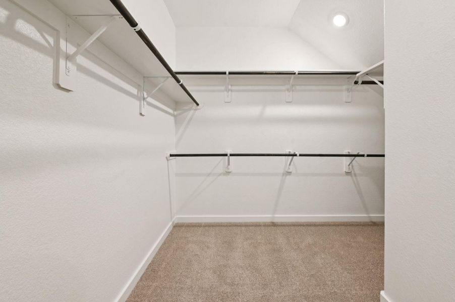 Image 20 of a home in Heights of Barbers Hill.