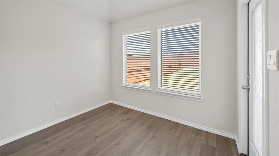 Spacious, unfurnished interior of a new home in Frontier Pointe, Princeton (Image 24).