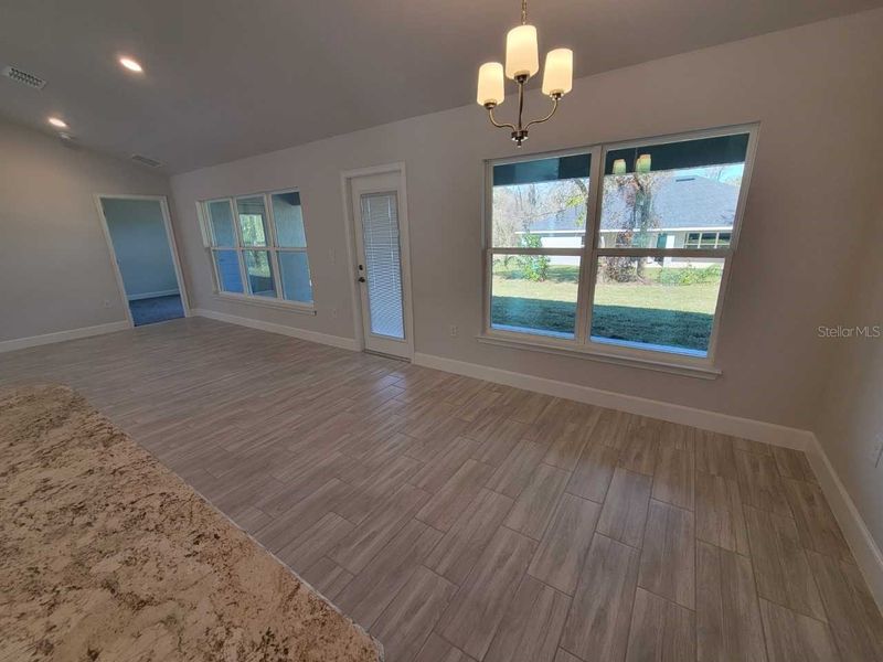 Spacious, unfurnished interior of a new home in Ocala Waterway / Kingsland Country Estates, Ocala (Image 5).
