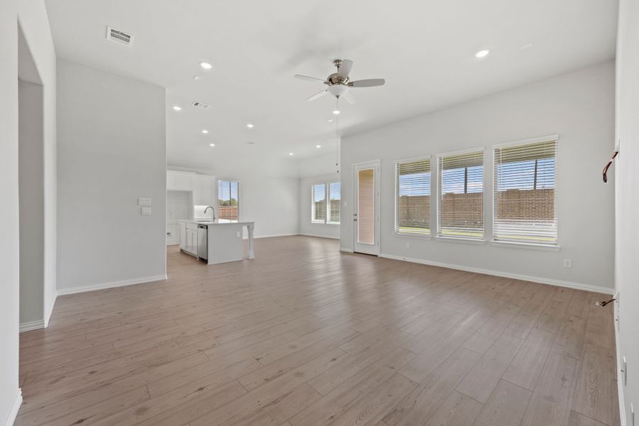 Representative unfurnished interior of a home built from the Camden by Cambridge Homes in Tinsley Meadows, Van Alstyne (Image 15). Representative unfurnished interior of a home built from the Camden by Cambridge Homes in Tinsley Meadows, Van Alstyne (Image 15).